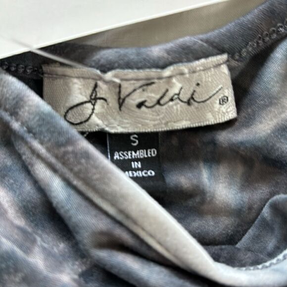 J.Valdi Tie-Dyed Print Flowy Cropped Jumpsuit Cover-Up - Picture 9 of 9